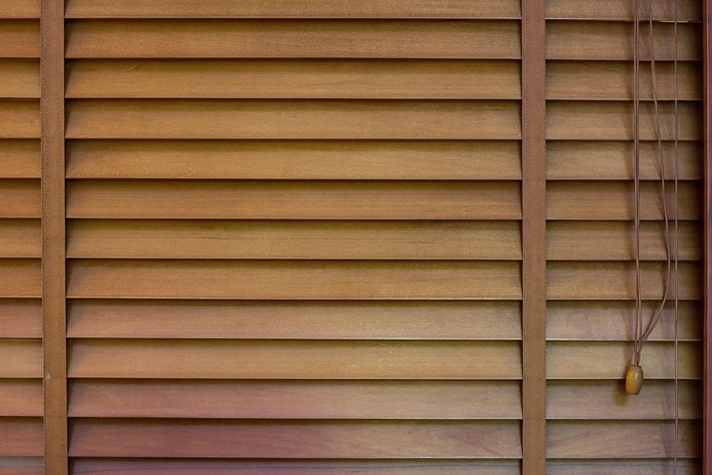 wood-blinds